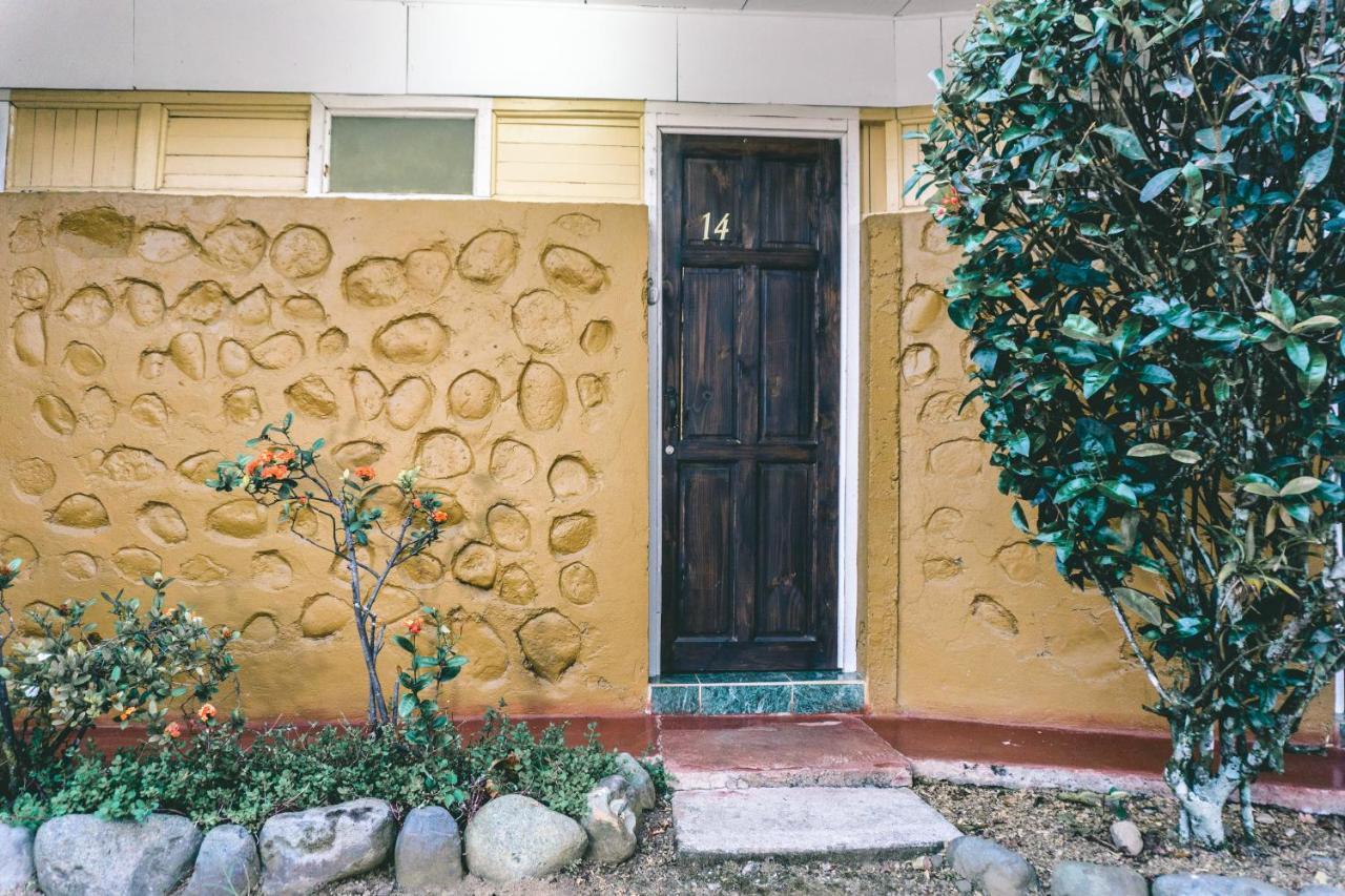 Cabinas El Prado San Isidro De El General Eksteriør billede
